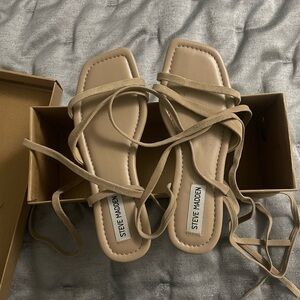 steve madden garvan suede sandals